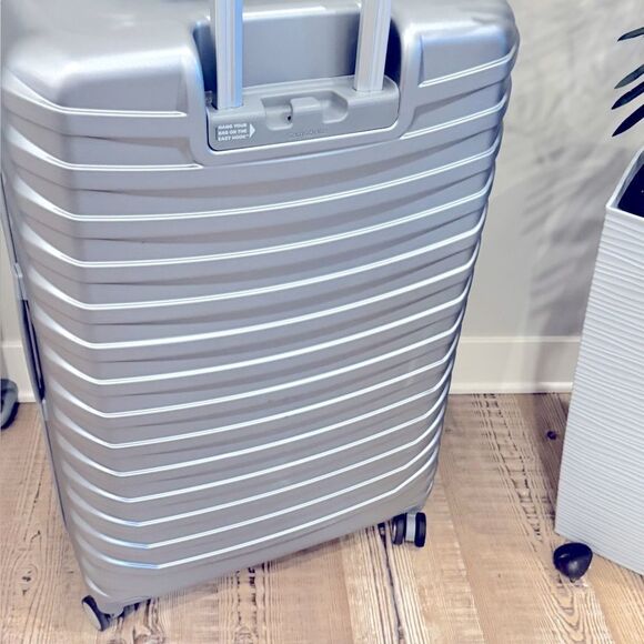 Samsonite Spin Tech 6 Spinner, luggage suitcase travel bag Medium - Picture 13 of 14